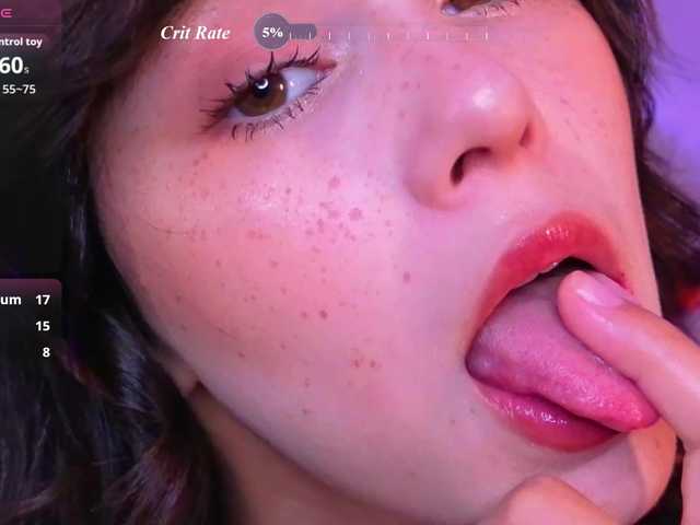 CoralineJones live cam on BongaCams