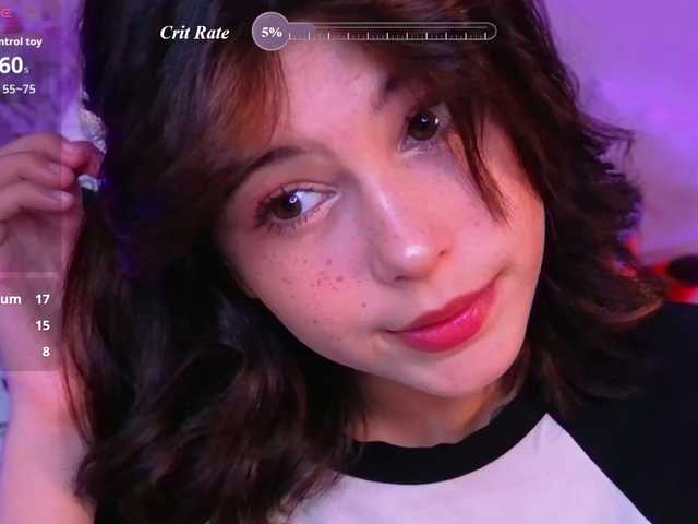 CoralineJones live cam on BongaCams