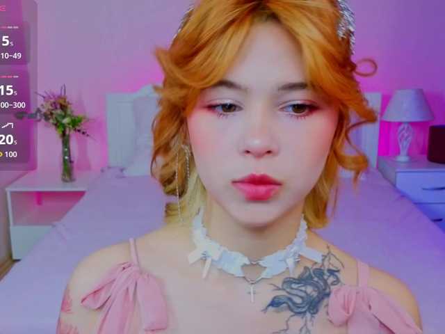  CoralineJones chat room