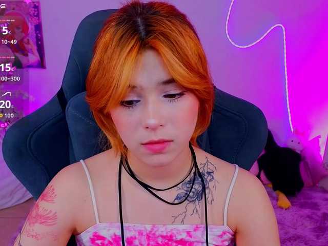 CoralineJones's BongaCams show and profile