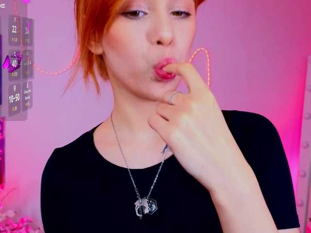 эросцена CoralineJones