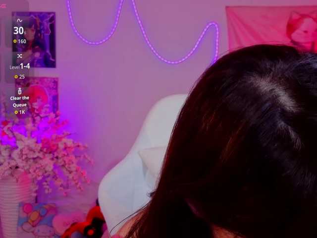 CoralineJones live cam on BongaCams