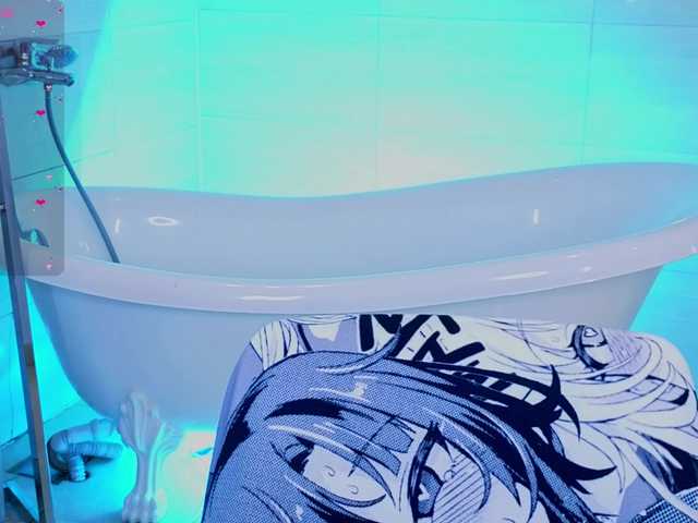 CoralineJones live cam on BongaCams