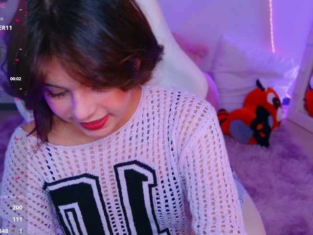 CoralineJones live cam on BongaCams