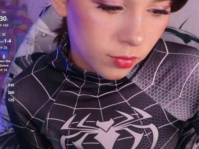 CoralineJones webcam