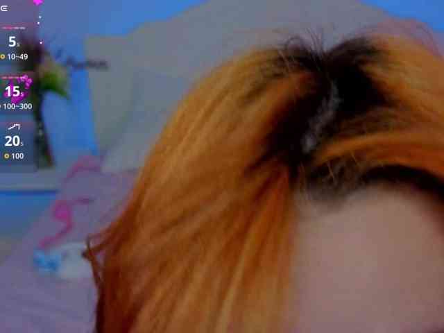 CoralineJones webcam