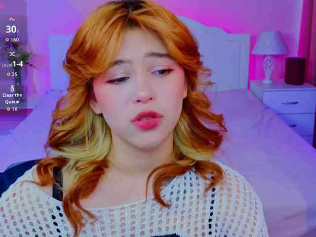 CoralineJones webcam