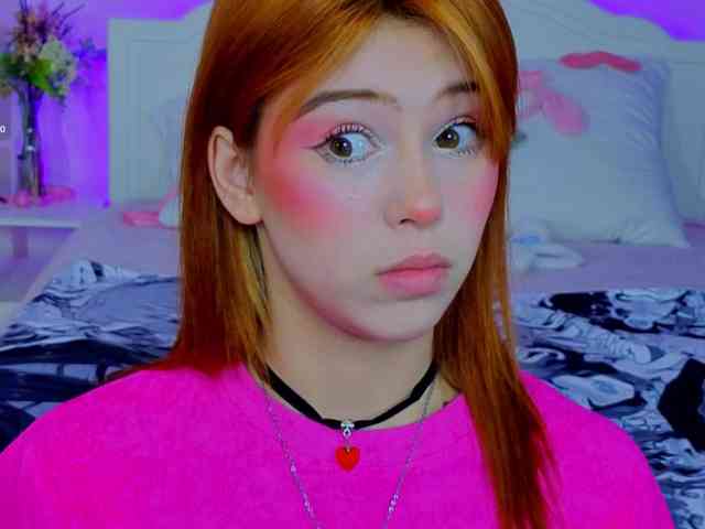 CoralineJones webcam