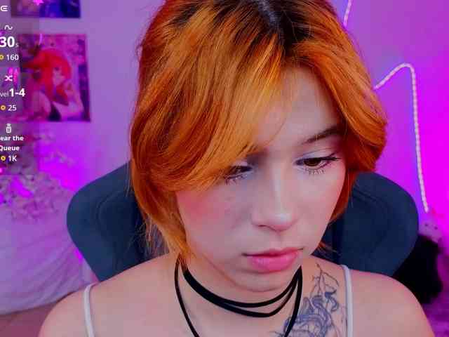 CoralineJones webcam