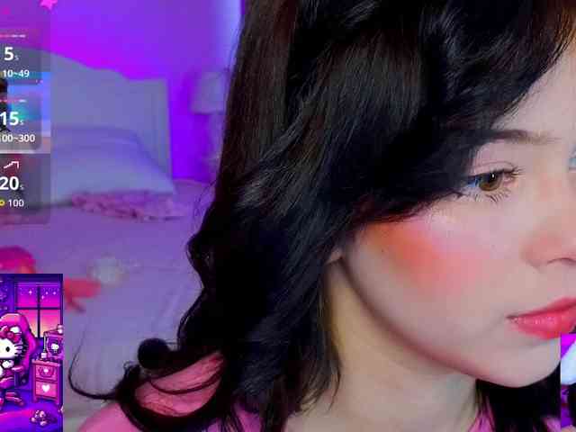 CoralineJones webcam
