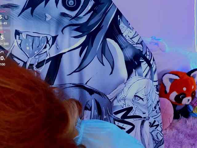 CoralineJones webcam