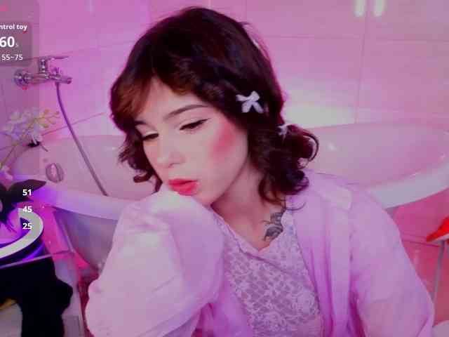 CoralineJones Sex Cam Show