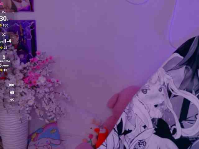CoralineJones webcam