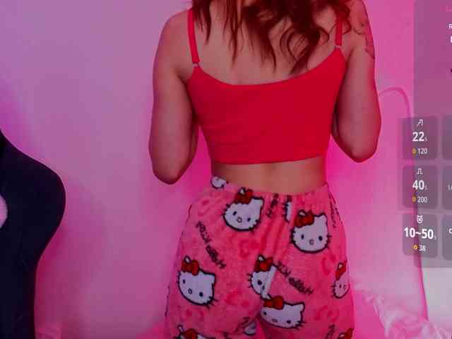 CoralineJones webcam