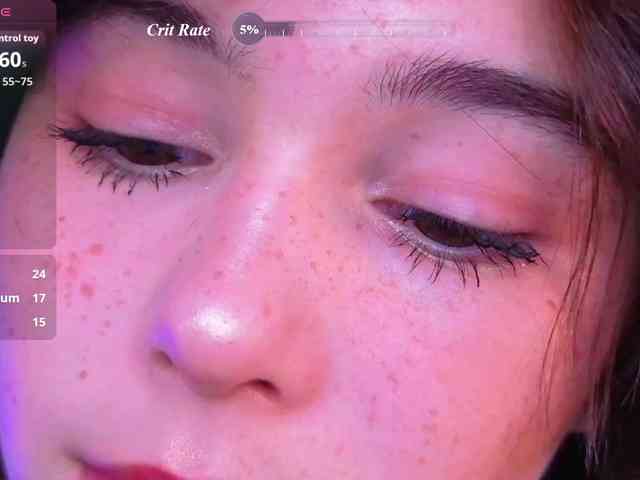 CoralineJones webcam