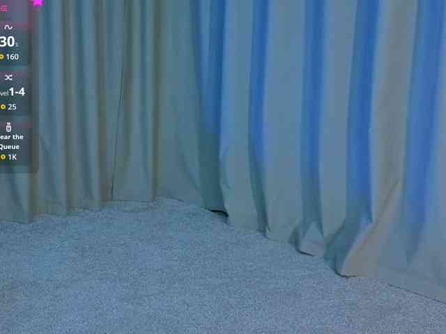 CoralineJones webcam