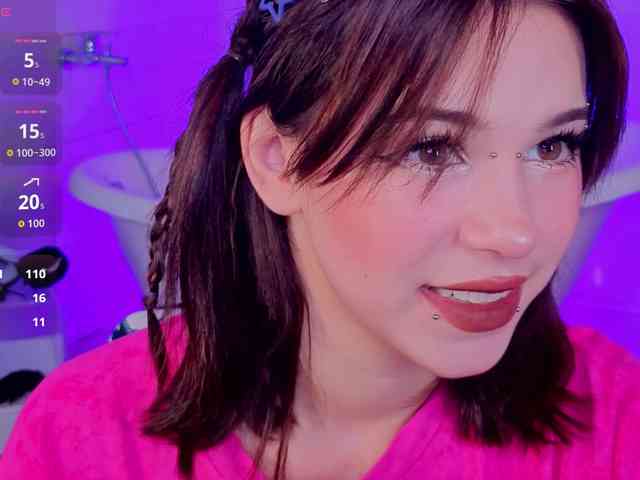 CoralineJones Sex Cam Show