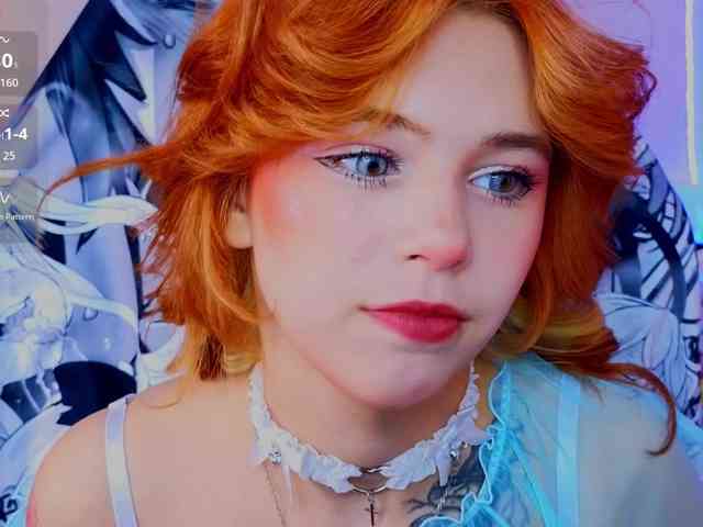 CoralineJones webcam