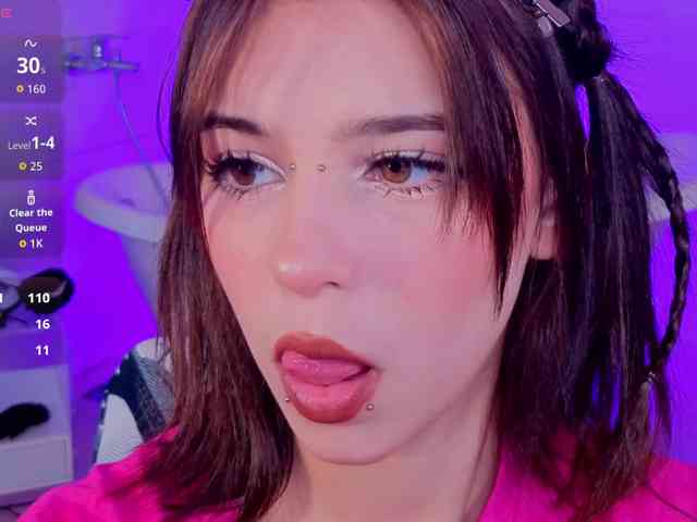 CoralineJones Sex Cam Show