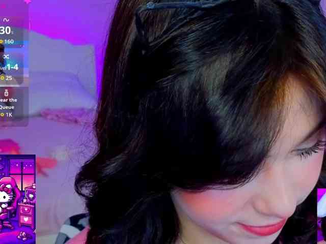 CoralineJones webcam