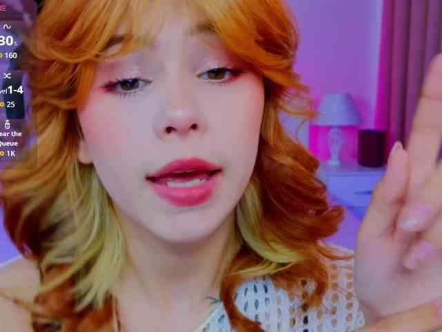 CoralineJones webcam