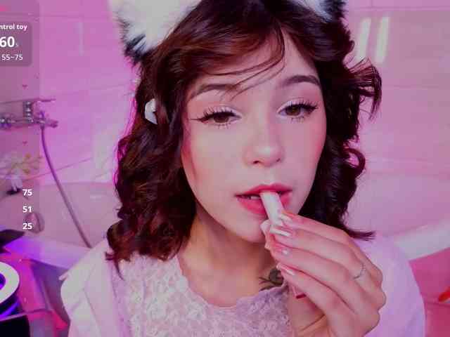 CoralineJones Sex Cam Show