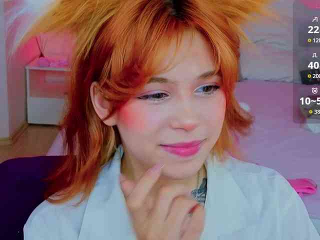 CoralineJones webcam