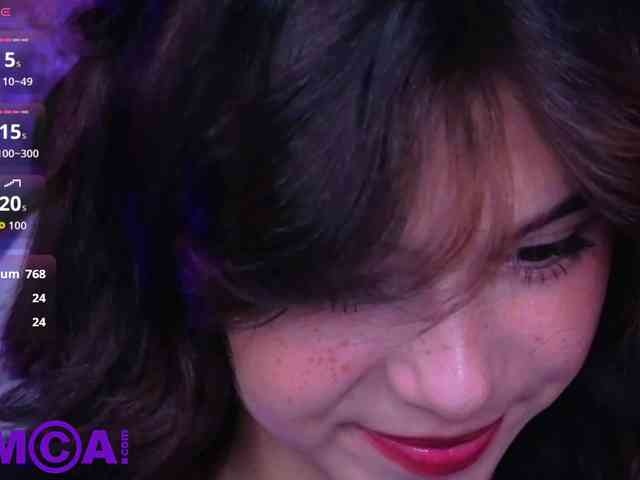 CoralineJones webcam