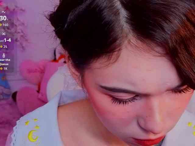 CoralineJones webcam