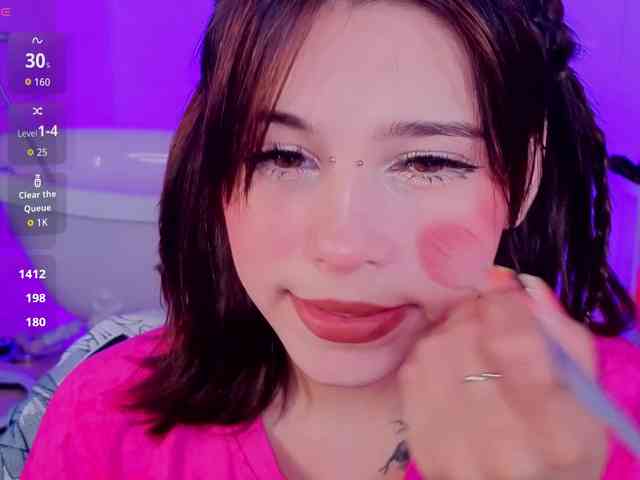 CoralineJones webcam