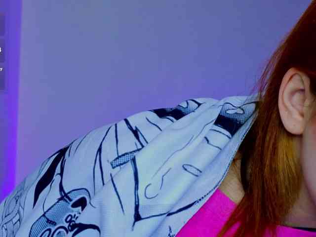 CoralineJones webcam