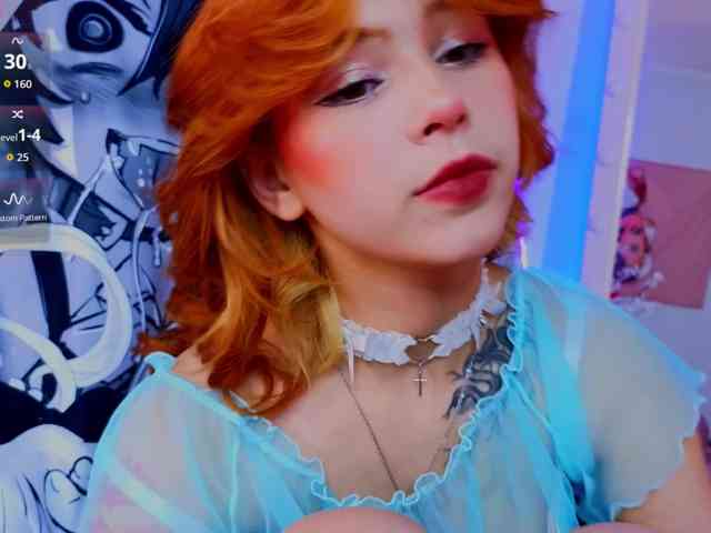 CoralineJones webcam