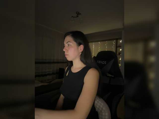 Vika19981 live cam on BongaCams
