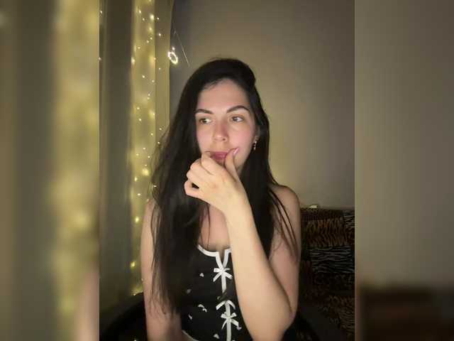 Vika19981 live cam on BongaCams
