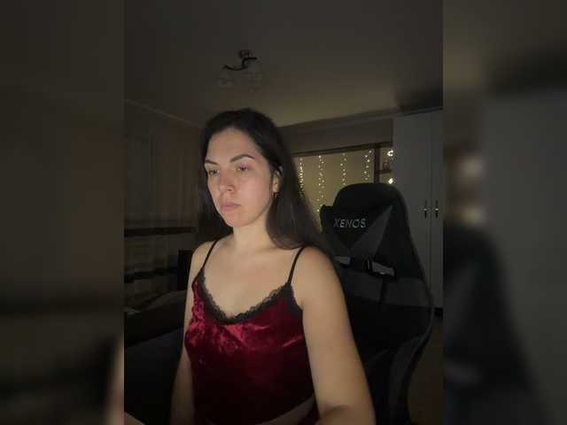 Vika19981 live cam on BongaCams