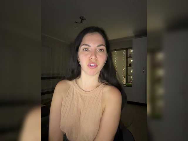 Vika19981 live cam on BongaCams