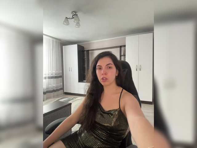 Vika19981 live cam preview