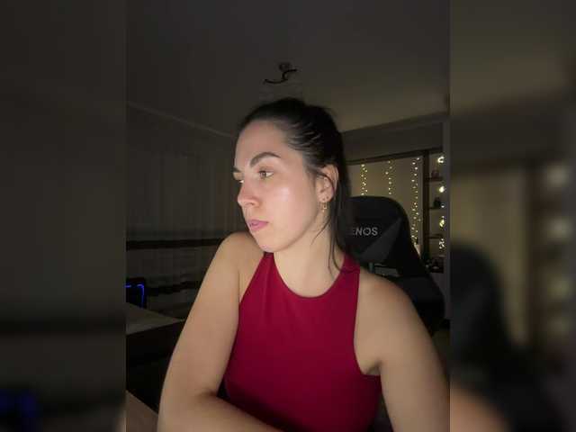 Vika19981 live cam on BongaCams