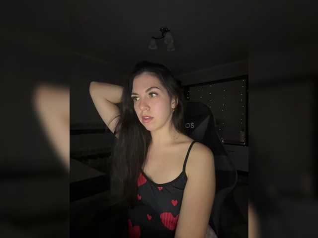 Vika19981 live cam on BongaCams