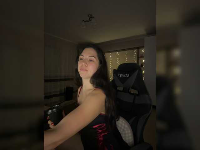 Vika19981 live cam on BongaCams
