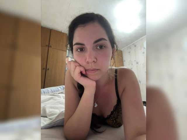 Vika19981 live cam on BongaCams