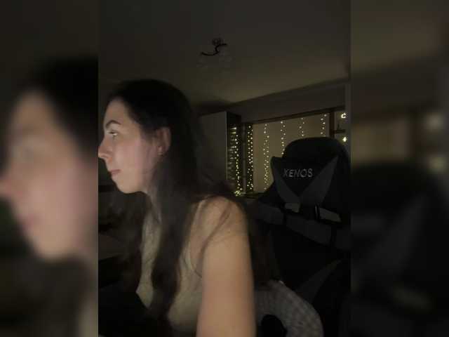 Vika19981 live cam on BongaCams