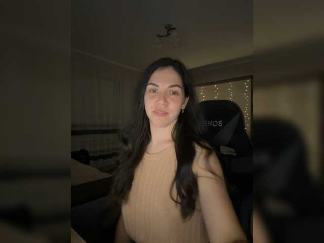 Vika19981 live cam on BongaCams