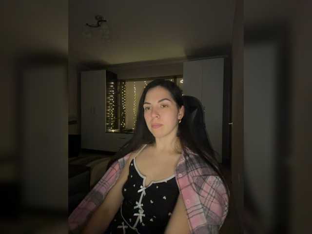 Vika19981 live cam on BongaCams