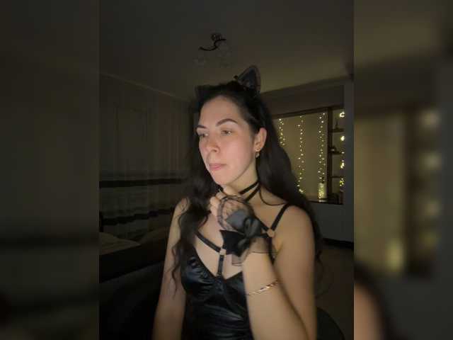 Vika19981 live cam on BongaCams