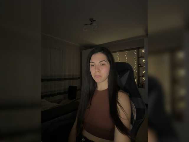 Vika19981 live cam on BongaCams