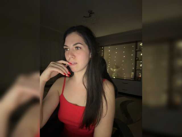Vika19981 live cam on BongaCams