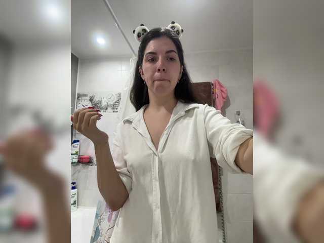 Vika19981 live cam on BongaCams