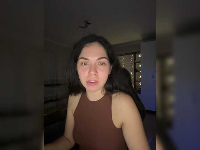 Vika19981 live cam on BongaCams
