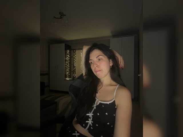 Vika19981 live cam on BongaCams